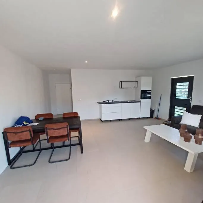 Parkiet Apartment - Regal Rentals Curacao Grote Berg