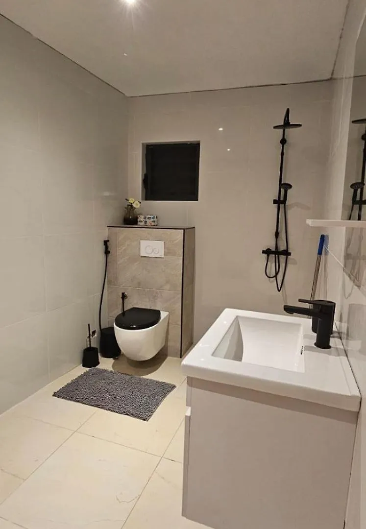 Parkiet Apartment - Regal Rentals Curacao Grote Berg